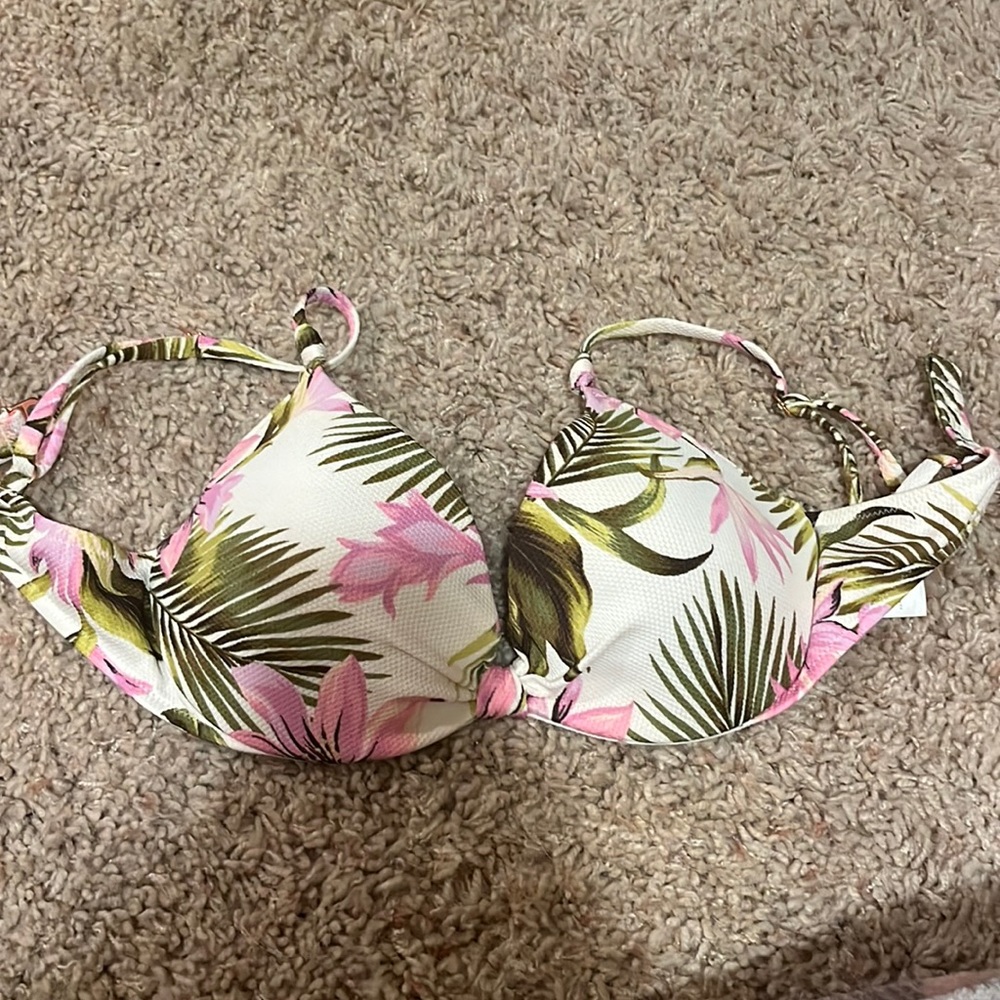 Bathing suit top